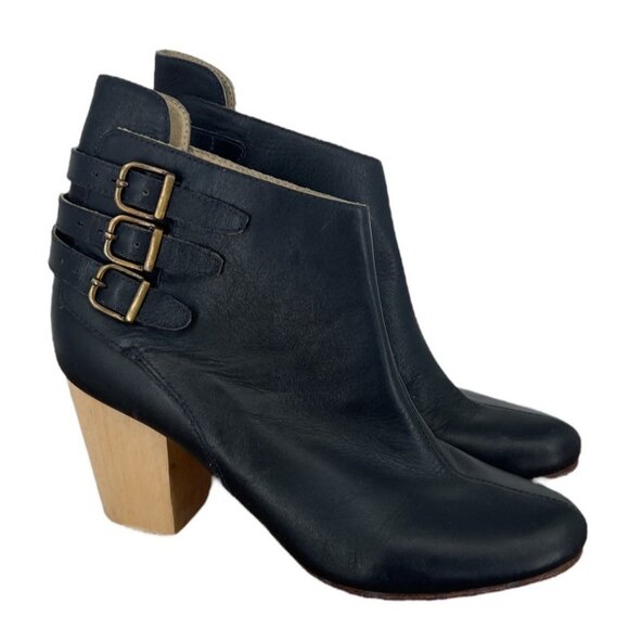 Fortress of Inca Navy Ankle Gabriela Bootie with Buckle Details Size 8 - Picture 4 of 8